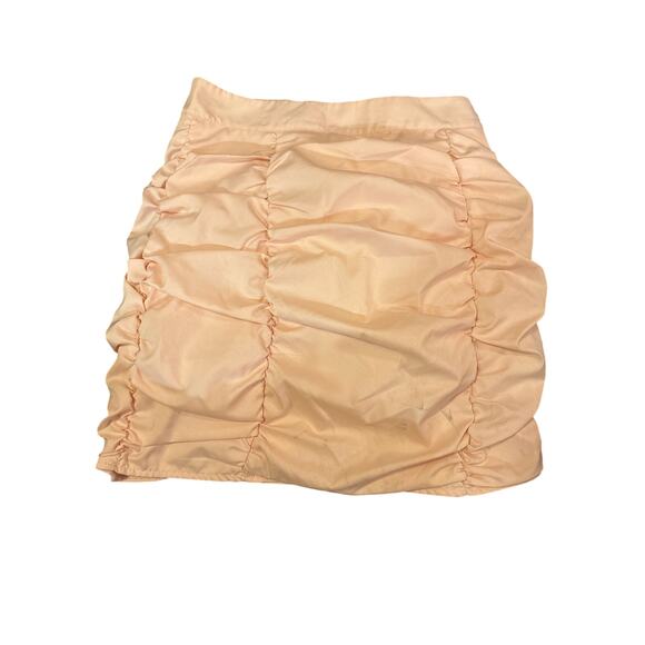 Misguided size 4 pink mini skirt side zipper - Picture 3 of 3